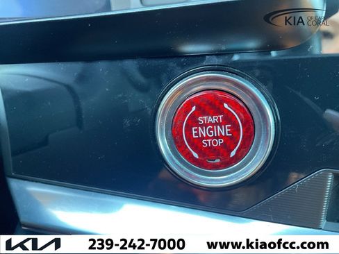 Used 2020 Chevrolet Corvette Stingray Preferred Cpe w/ 2LT Preferred Equipment Group image 18