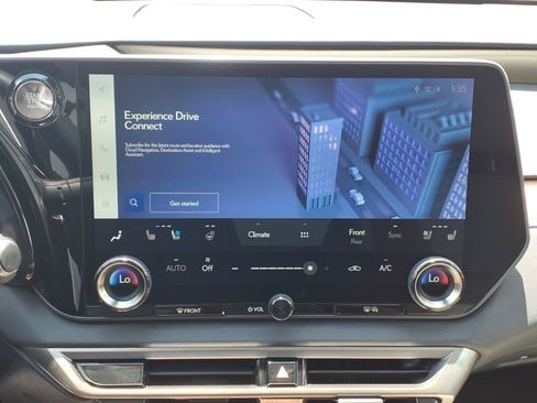 Used 2023 Lexus RX 350 Premium w/ Accessory Package AWD/4WD image 10