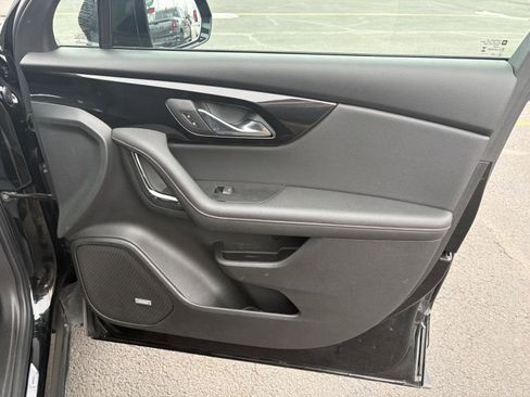 Used 2025 Chevrolet Blazer RS image 18