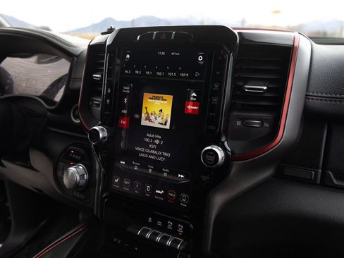 Used 2019 RAM 1500 Rebel image 26