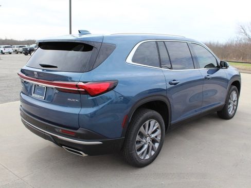 New 2026 Buick Enclave Preferred image 5