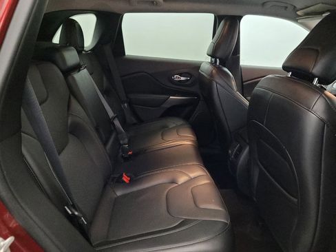 Used 2020 Jeep Cherokee Limited AWD/4WD image 19