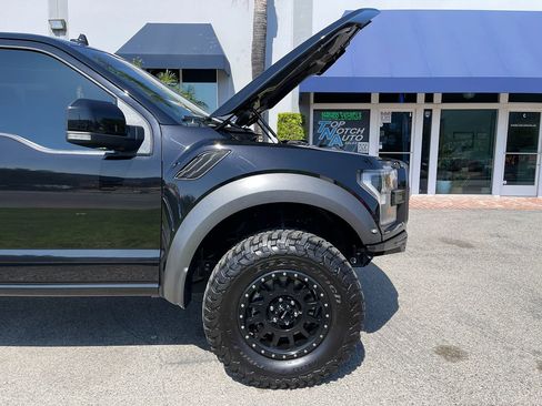 Used 2020 Ford F150 Raptor w/ Equipment Group 802A Luxury AWD/4WD image 36