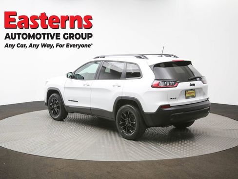Used 2023 Jeep Cherokee Altitude Lux image 64