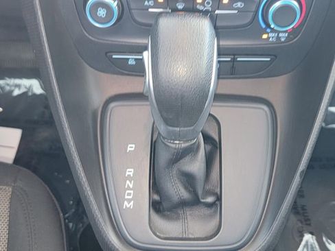 Used 2019 Ford Transit Connect XL FWD image 18