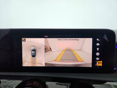 Certified 2022 Mercedes-Benz A 220 4MATIC image 34