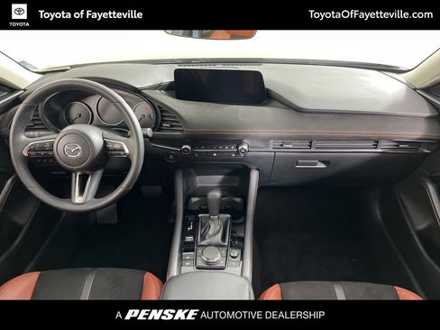 Used 2025 MAZDA MAZDA3 s image 17