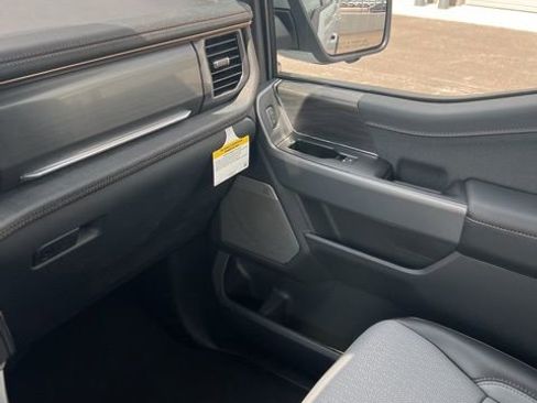 New 2025 Ford F150 Lightning Lariat image 28