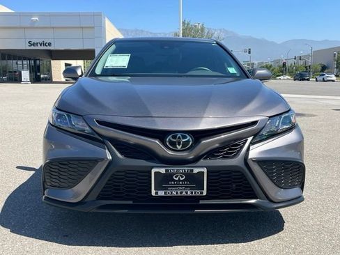 Used 2024 Toyota Camry SE w/ Convenience Package FWD image 3