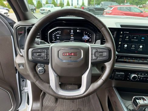 Used 2024 GMC Sierra 1500 SLT w/ SLT Premium Plus Package AWD/4WD image 14