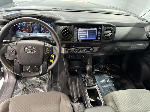 Certified 2021 Toyota Tacoma SR w/ SX Package AWD/4WD image 4