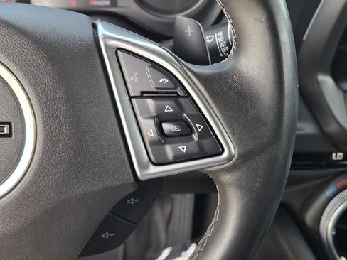Used 2023 Chevrolet Camaro LT w/ Technology Package RWD image 27