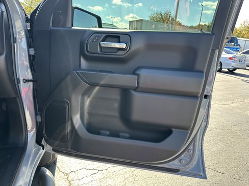 Certified 2025 Chevrolet Silverado 1500 Custom w/ Turbomax Blackout Package image 15