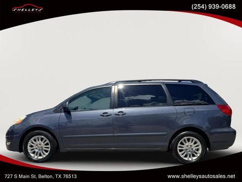 Used 2008 Toyota Sienna XLE FWD image 1