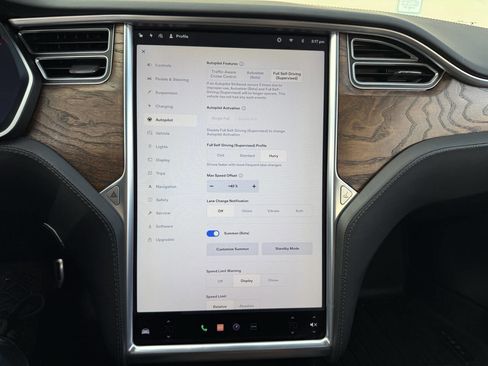 Used 2017 Tesla Model S P100D image 16