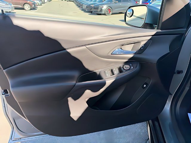 Used 2019 Chevrolet Volt LT FWD image 19