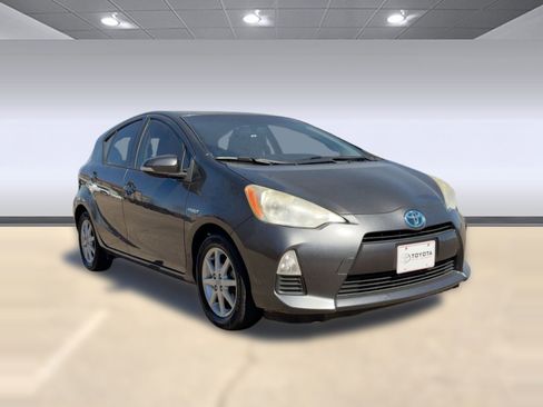 Used 2012 Toyota Prius C Three image 6