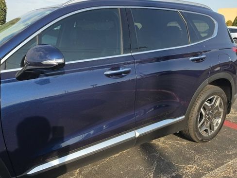 Certified 2023 Hyundai Santa Fe Limited FWD image 6