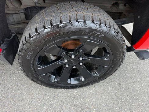 Used 2016 Chevrolet Silverado 1500 LT w/ Rally 2 Edition AWD/4WD image 9