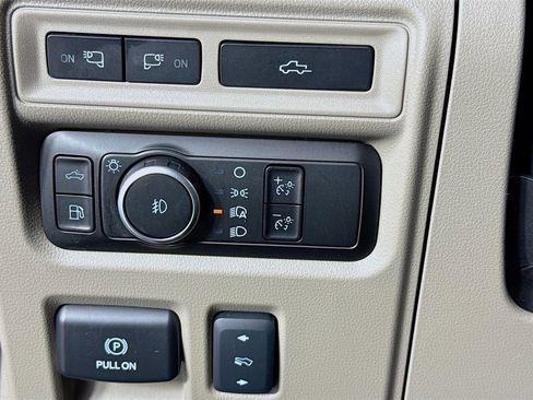 Used 2024 Ford F150 Platinum w/ Equipment Group 703A Plus image 14