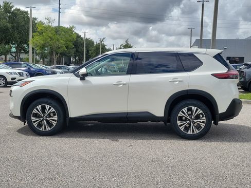 Certified 2021 Nissan Rogue SV FWD image 8