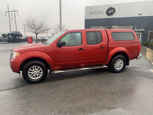 Used 2018 Nissan Frontier SV image 4