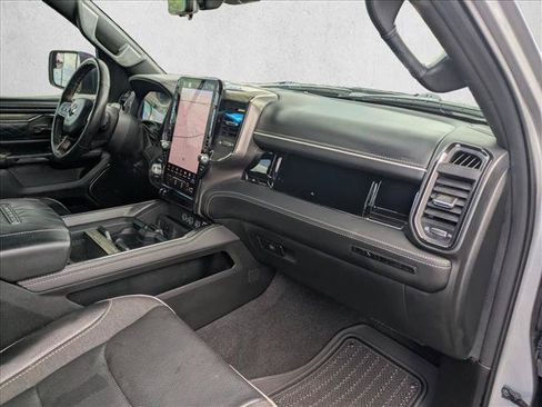 Used 2025 RAM 1500 Limited AWD/4WD image 19