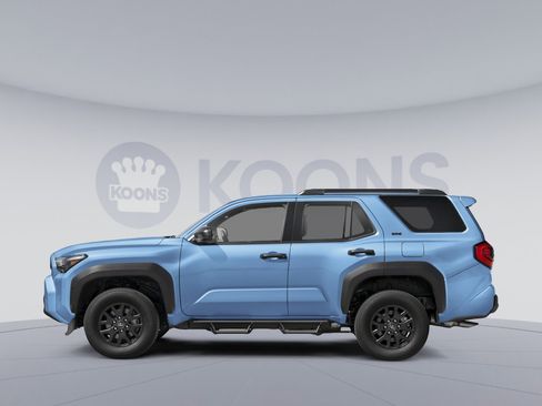 New 2026 Toyota 4Runner SR5 AWD/4WD image 4