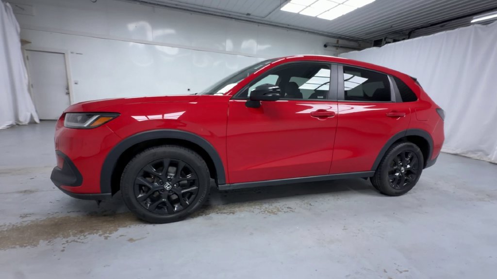 Certified 2024 Honda HR-V Sport image 4