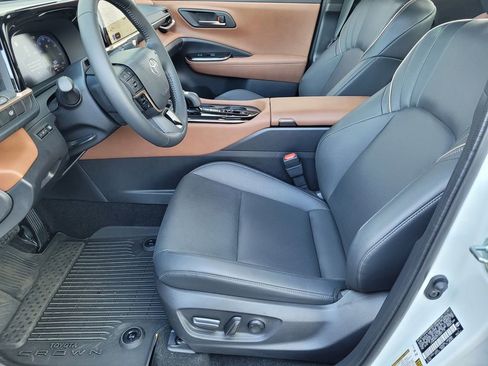 Used 2026 Toyota Crown w/ Advanced Technology Package AWD/4WD image 24