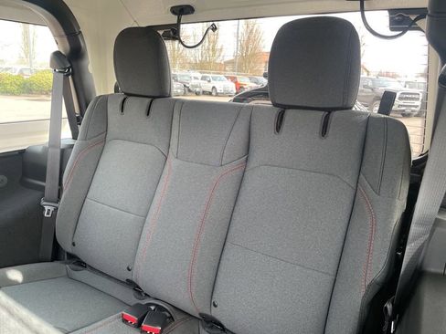 New 2026 Jeep Wrangler Rubicon w/ Xtreme 35 Tire Package image 12