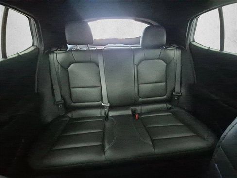 Used 2024 Buick Envista Sport Touring w/ Convenience I Package FWD image 21