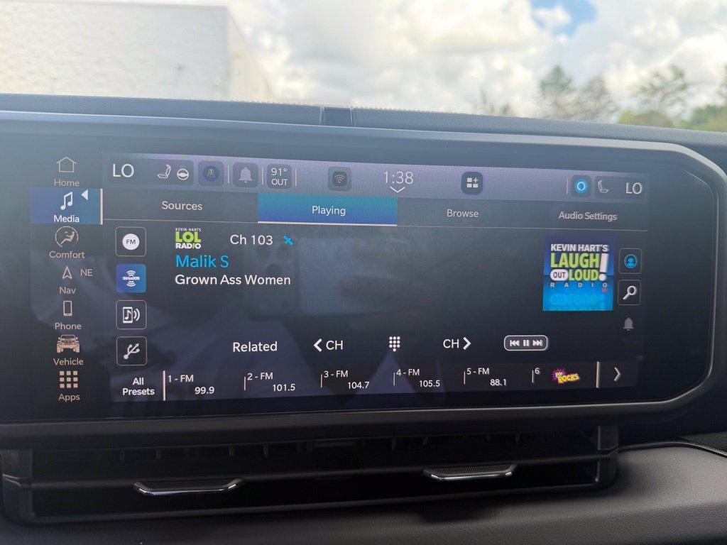 New 2027 Jeep Wrangler Unlimited Sahara AWD/4WD image 14