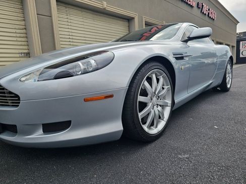 Used 2005 Aston Martin DB9 Coupe RWD image 33