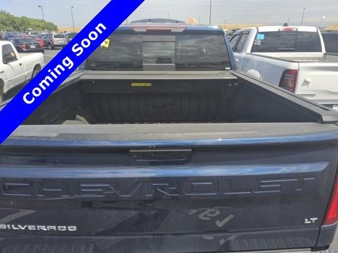 Used 2022 Chevrolet Silverado 1500 LT Trail Boss w/ LT Trail Boss Premium Package AWD/4WD image 5