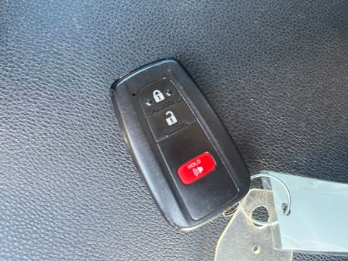 Used 2023 Toyota 4Runner TRD Off-Road Premium image 34