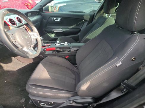 Used 2019 Ford Mustang Coupe w/ Equipment Group 101A RWD image 8