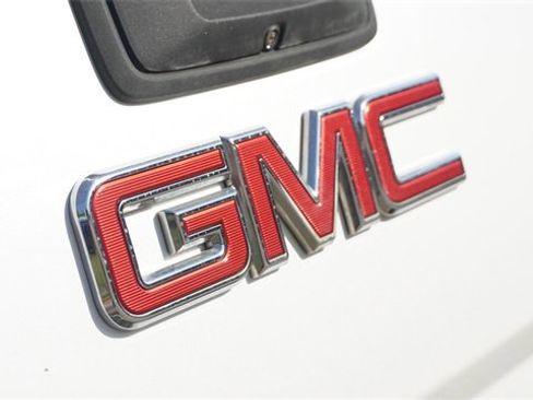 Used 2019 GMC Sierra 2500 Denali w/ Duramax Plus Package image 12