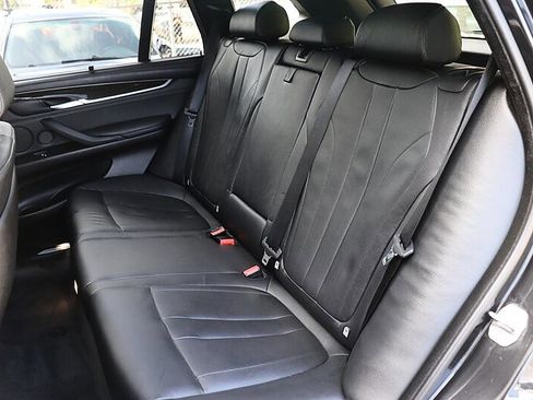 Used 2015 BMW X5 xDrive50i AWD/4WD image 13