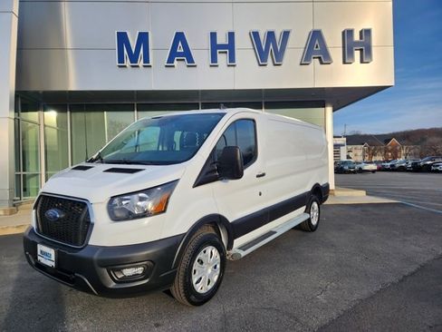 Used 2024 Ford Transit 250 Low Roof w/ Exterior Upgrade Package image 2