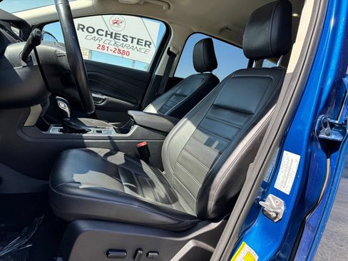 Used 2019 Ford Escape SEL AWD/4WD image 5
