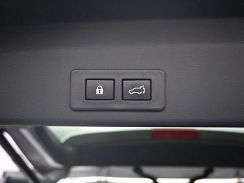 Used 2025 Subaru Ascent Premium AWD/4WD image 29
