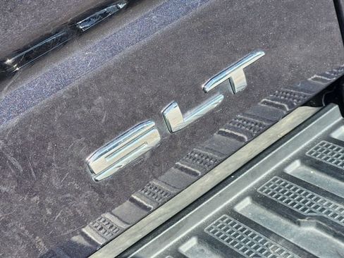 Certified 2025 GMC Sierra 1500 SLT RWD image 12