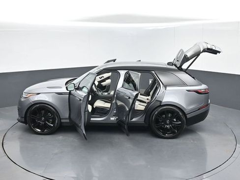Used 2023 Land Rover Range Rover Velar R-Dynamic S AWD/4WD image 57