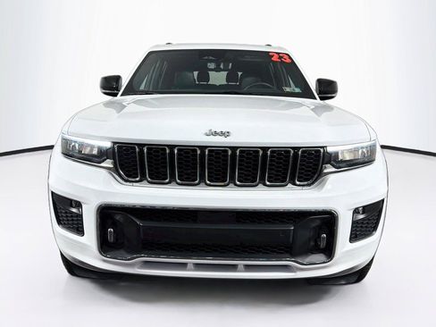 Used 2023 Jeep Grand Cherokee L Overland w/ Luxury Tech Group IV AWD/4WD image 6