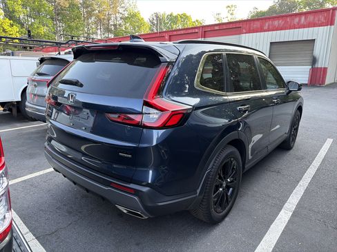 Used 2023 Honda CR-V Sport Touring image 4