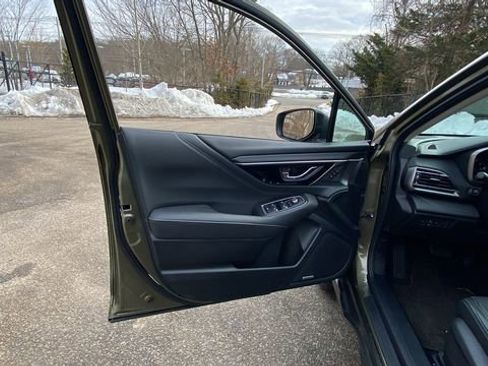 Certified 2025 Subaru Outback Limited image 17