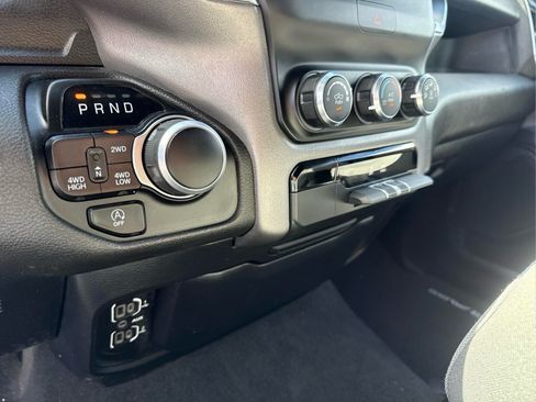 Used 2024 RAM 1500 Big Horn AWD/4WD image 27