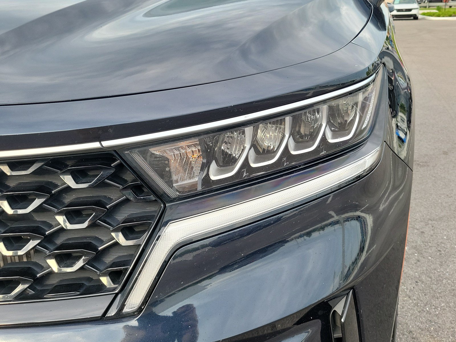 Used 2022 Kia Sorento EX w/ Panoramic Sunroof Package FWD image 10