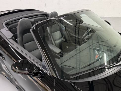 Used 2019 Porsche 911 Turbo AWD/4WD image 6